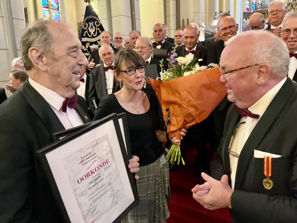 IMG_0399a Huldiging jubilaris Ton Coolen (40 jaar)