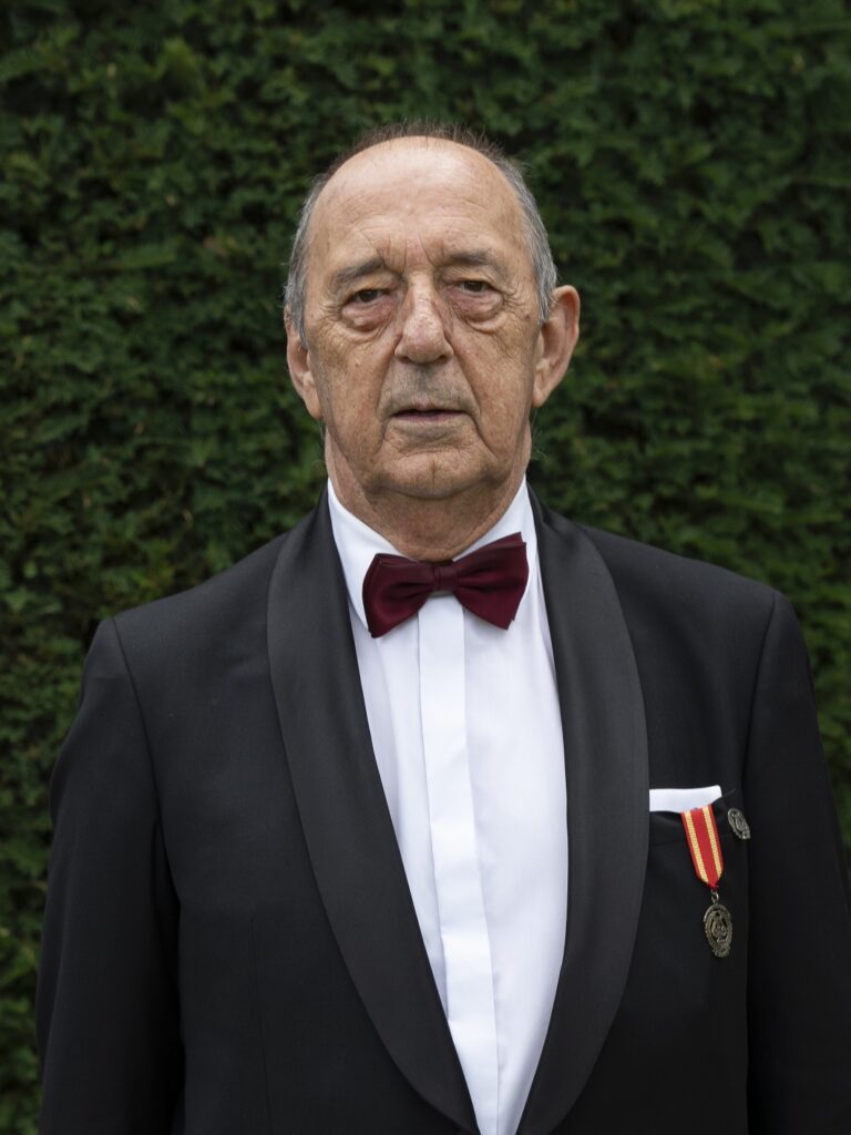 In Memoriam Ton Coolen
